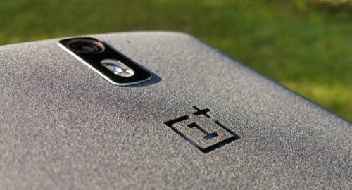 OnePlus mini: 5-дюймовый дисплей, NFC, слот для microSD карт и другие подробности