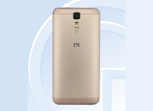 ZTE готовит новый смартфон с мощным аккумулятором на 4900 мАч