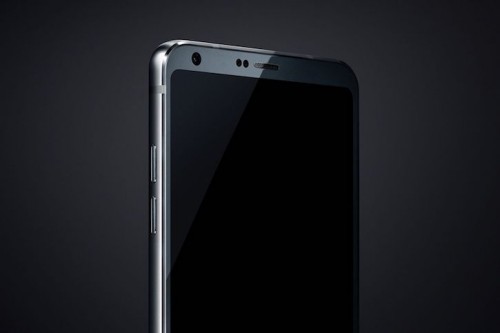 LG G6 впервые показался на официальном пресс-фото