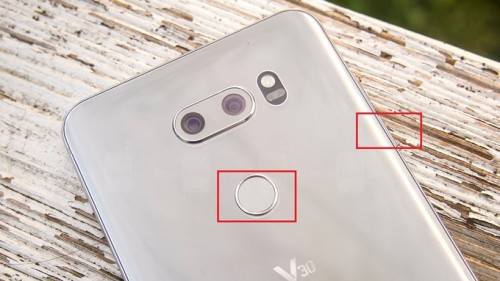 Как сделать скриншот экрана на LG V30?