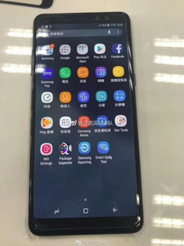 Samsung Galaxy A8+ (2018) на живых изображениях в Weibo